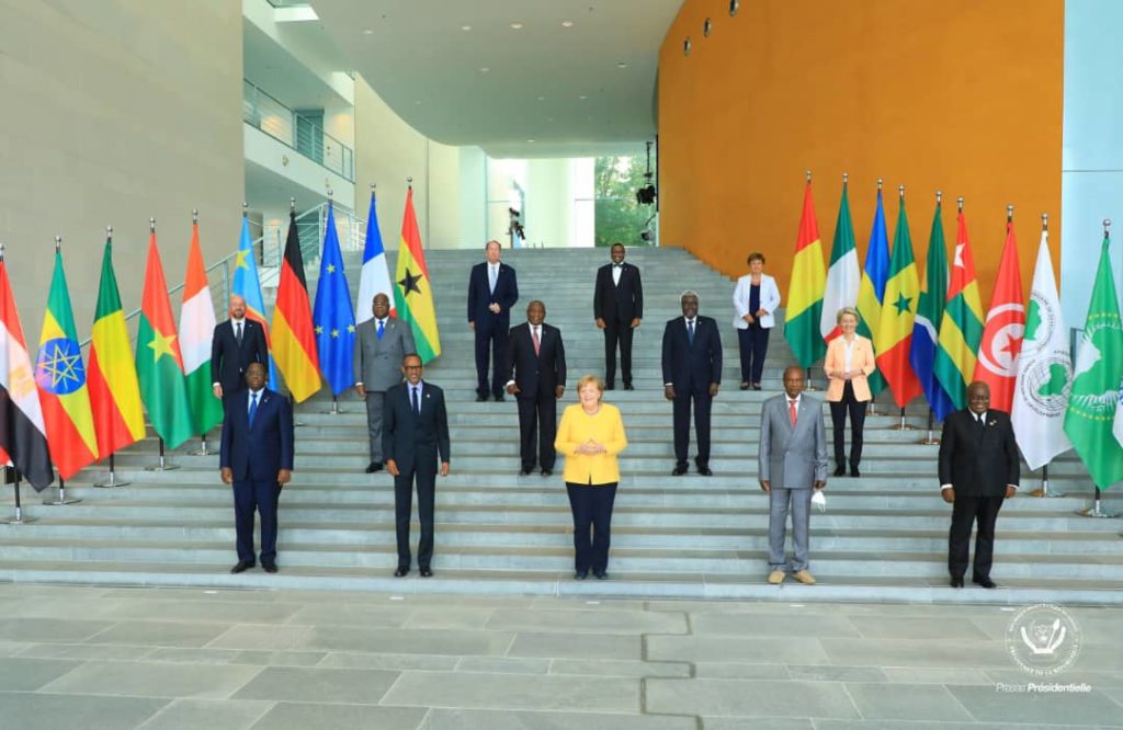 Article : Protocole et préséance lors de la 4 ème édition de Compact with Africa, Félix Tshisekedi snobé ?