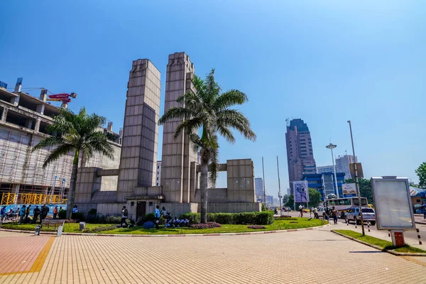 Kinshasa, place de la Gare, Gare centrale 